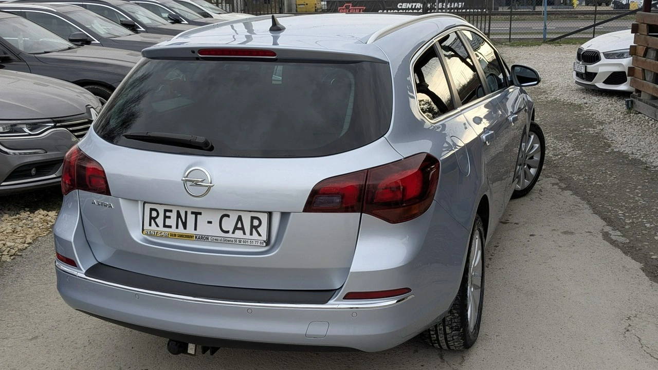 Opel Astra - Zdjęcie 12