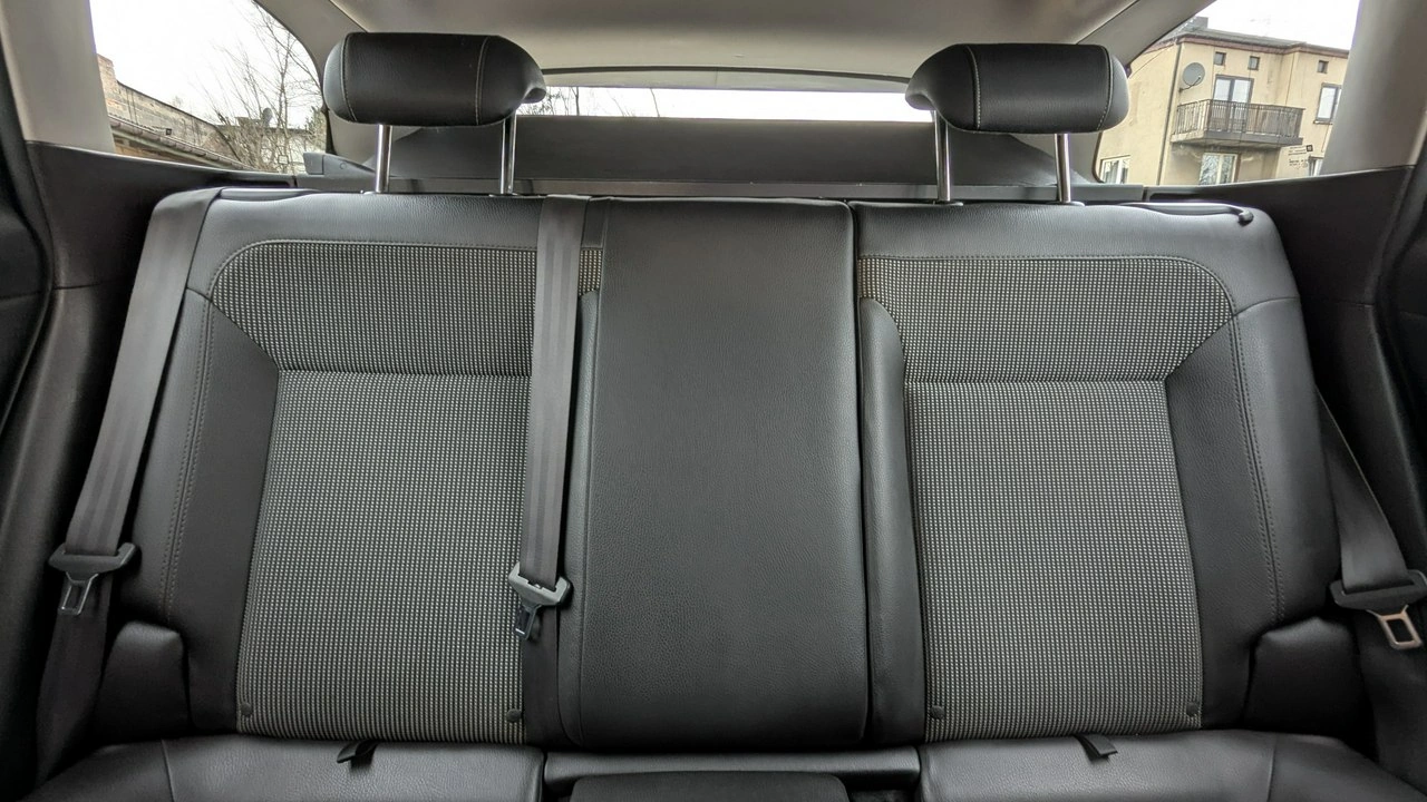 Opel Astra - Zdjęcie 17