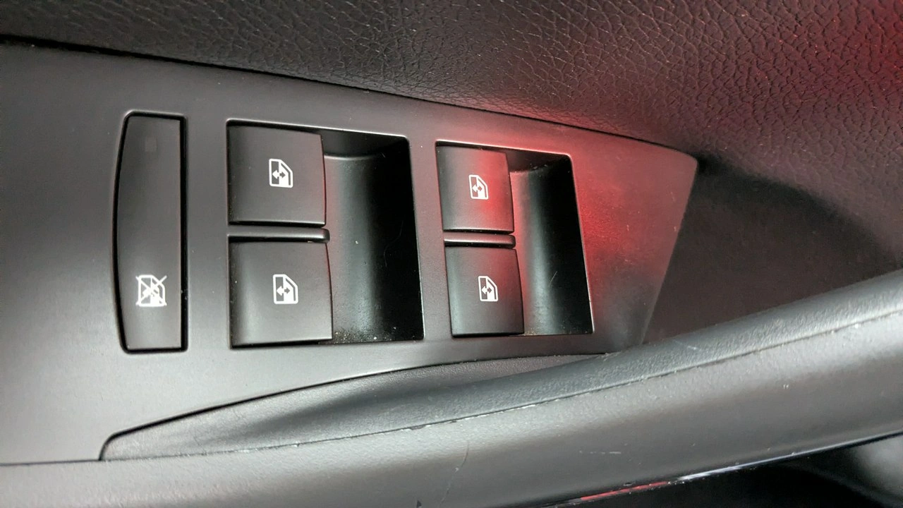 Opel Astra - Zdjęcie 31