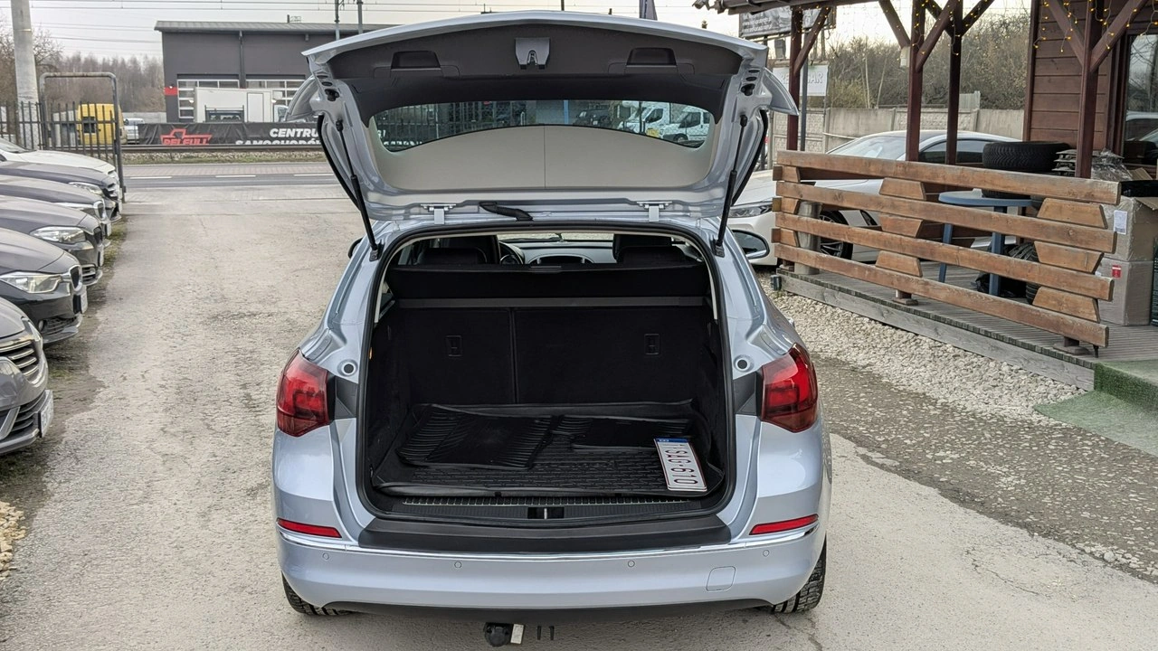 Opel Astra - Zdjęcie 33