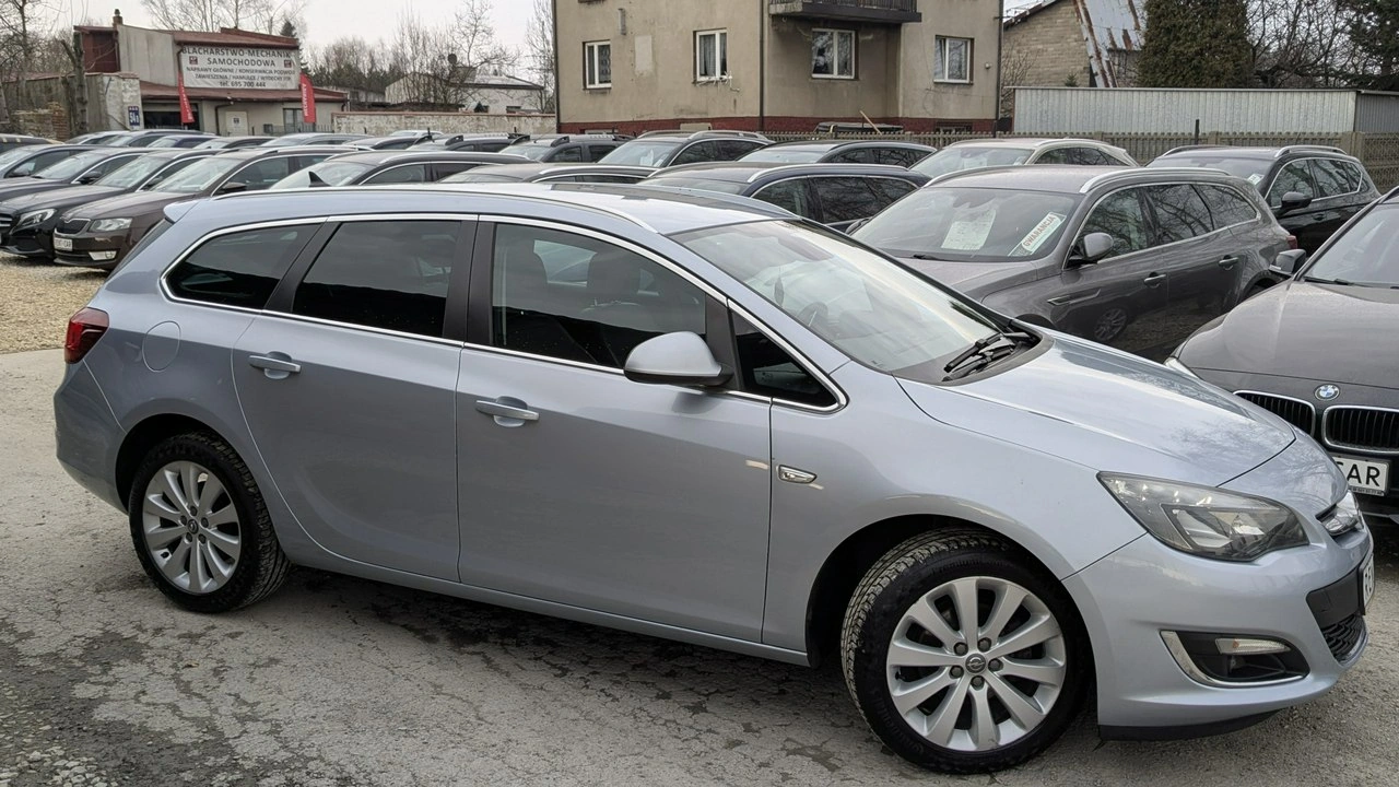Opel Astra - Zdjęcie 7