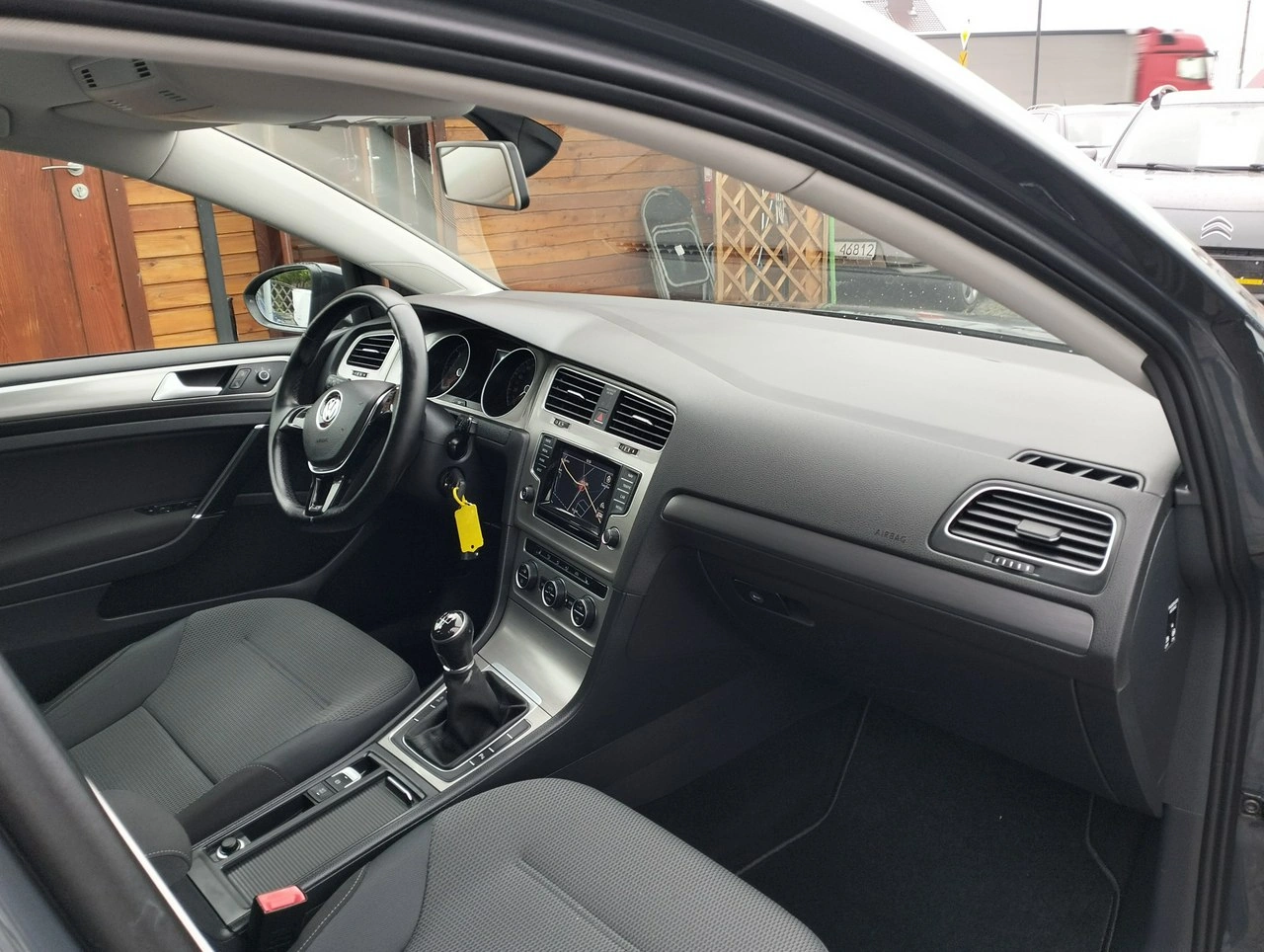 Volkswagen Golf - Zdjęcie 20