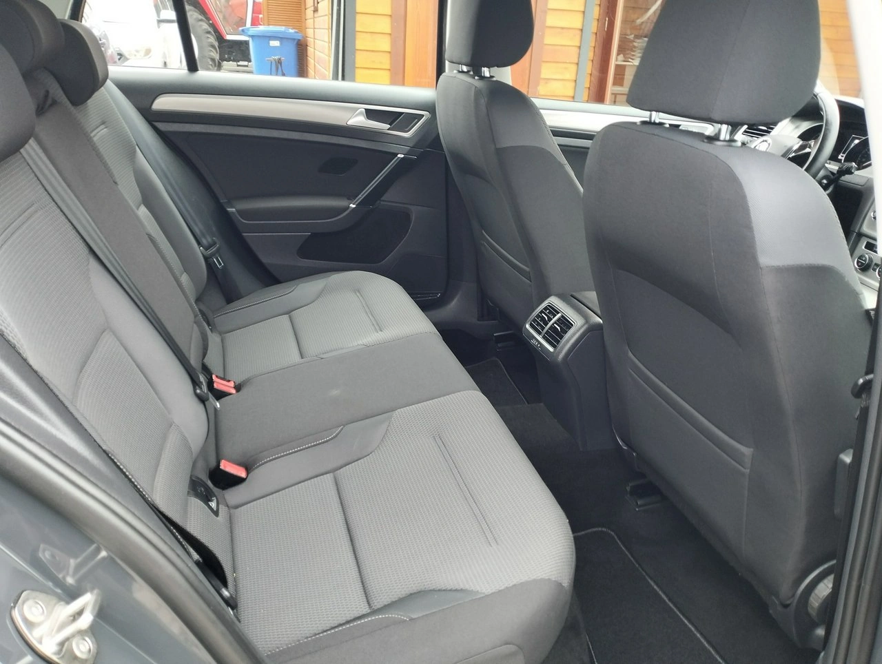 Volkswagen Golf - Zdjęcie 23