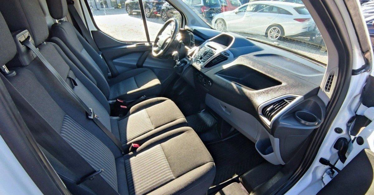 Ford Transit Custom - Zdjęcie 25