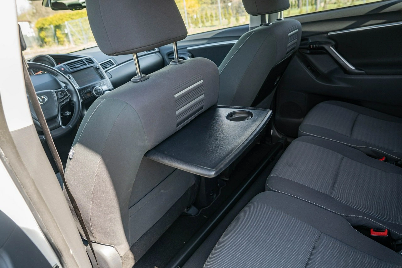 Toyota Verso - Zdjęcie 23