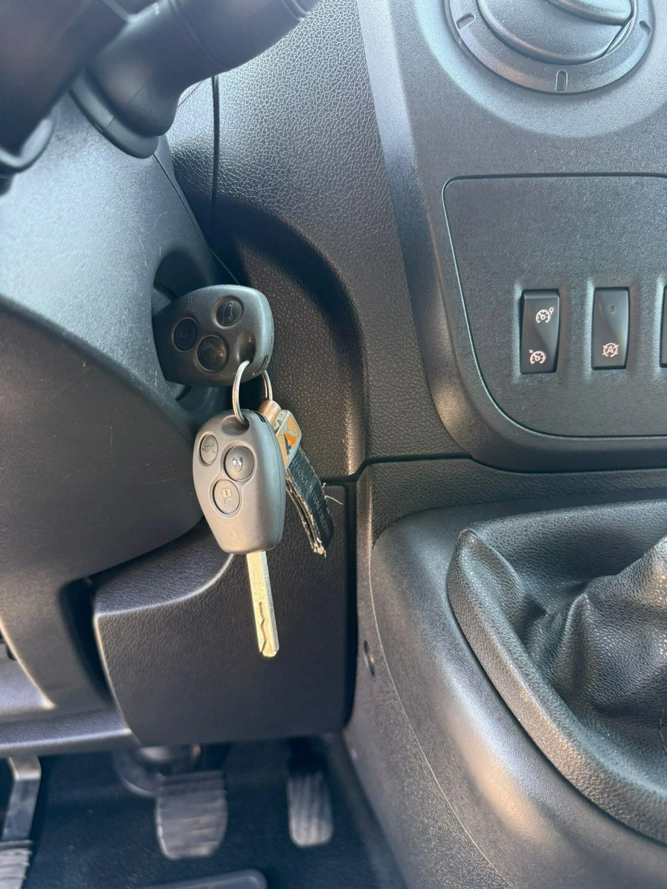 Nissan NV 400 - Zdjęcie 13