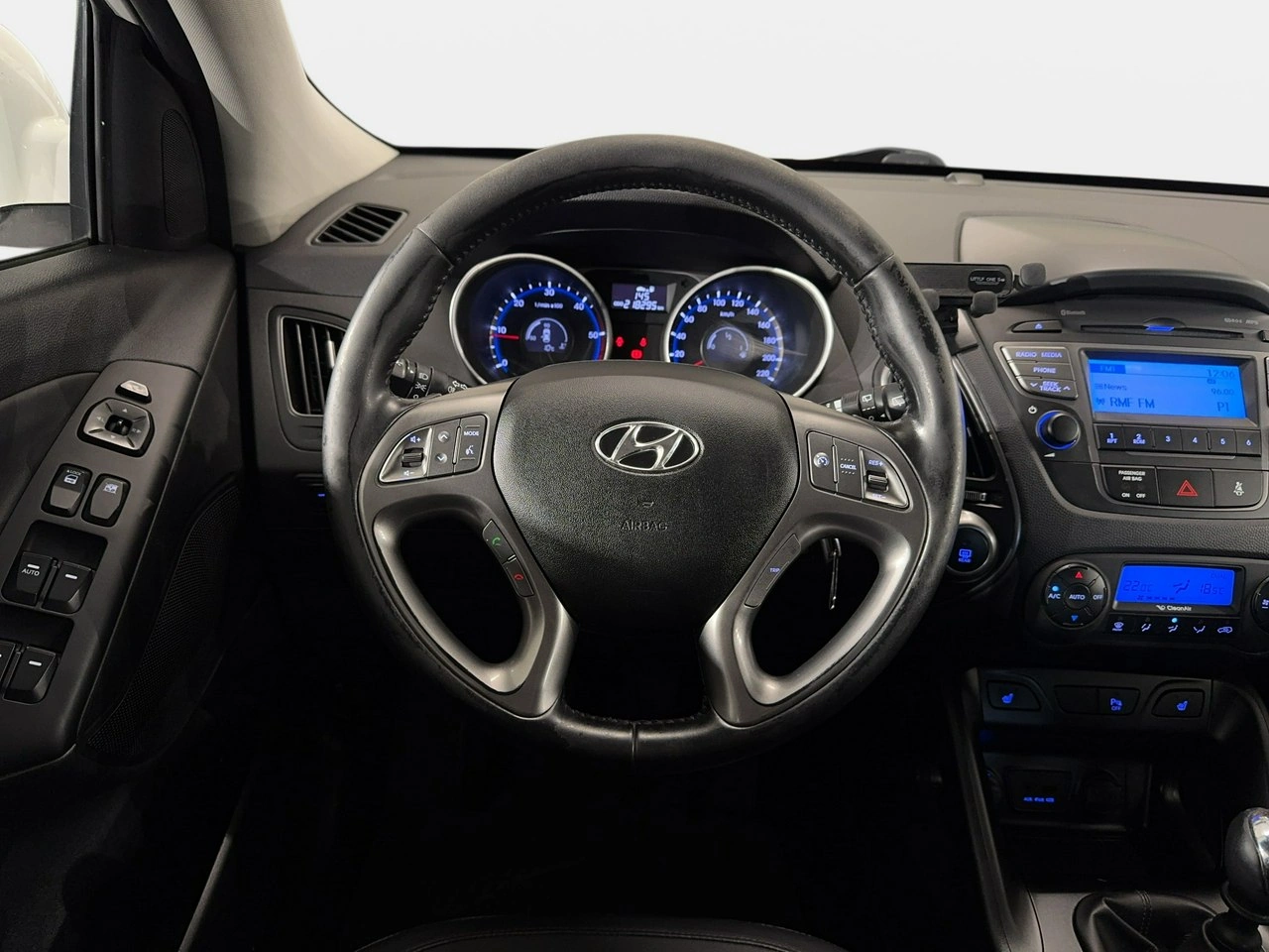 Hyundai ix35 - Zdjęcie 17