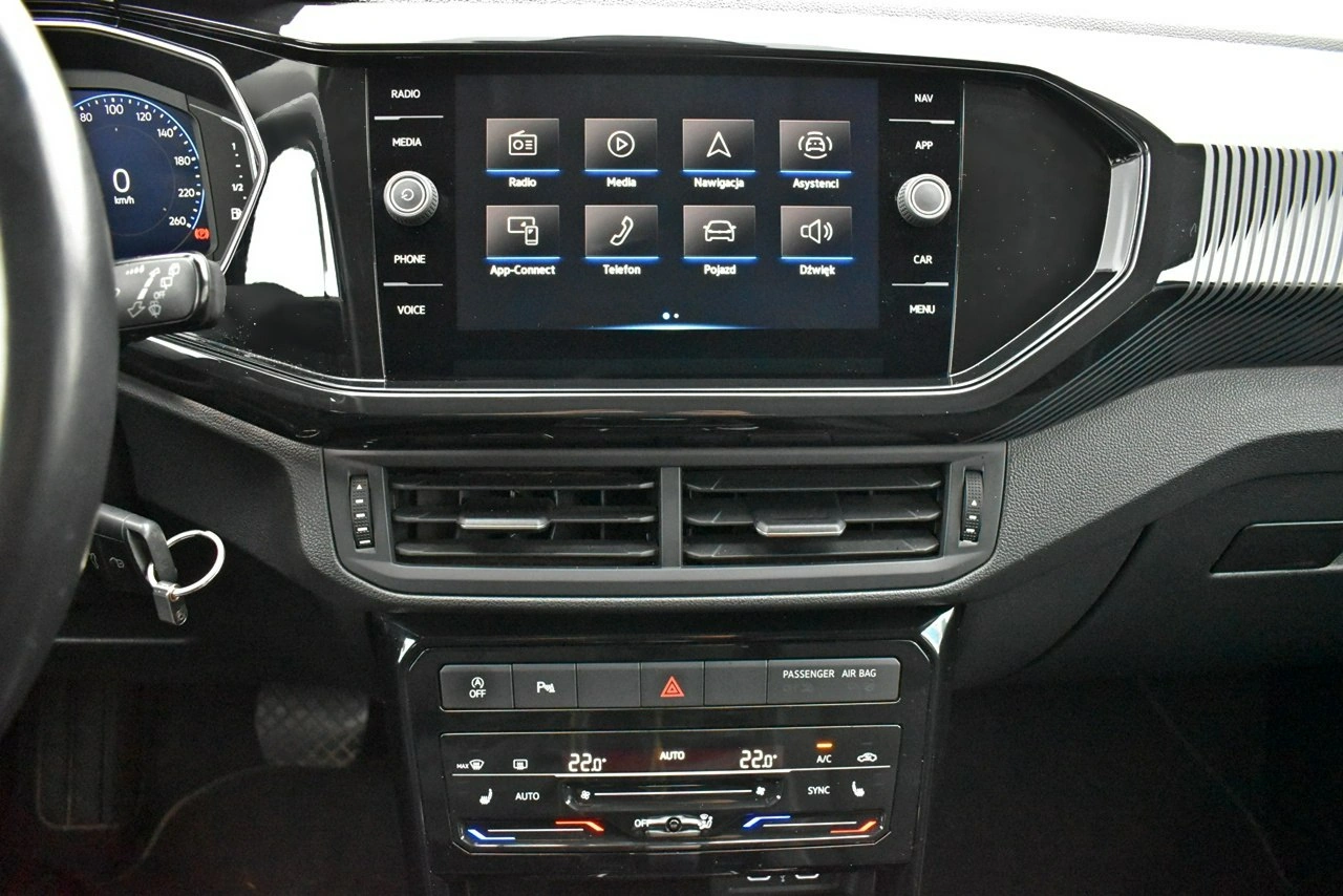 Volkswagen T-Cross - Zdjęcie 18