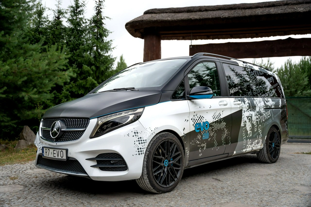 Mercedes Klasa V - Zdjęcie 11