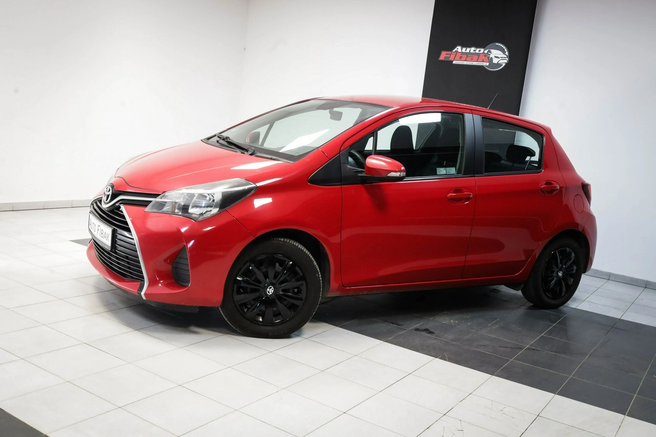 Toyota Yaris - Zdjęcie 5