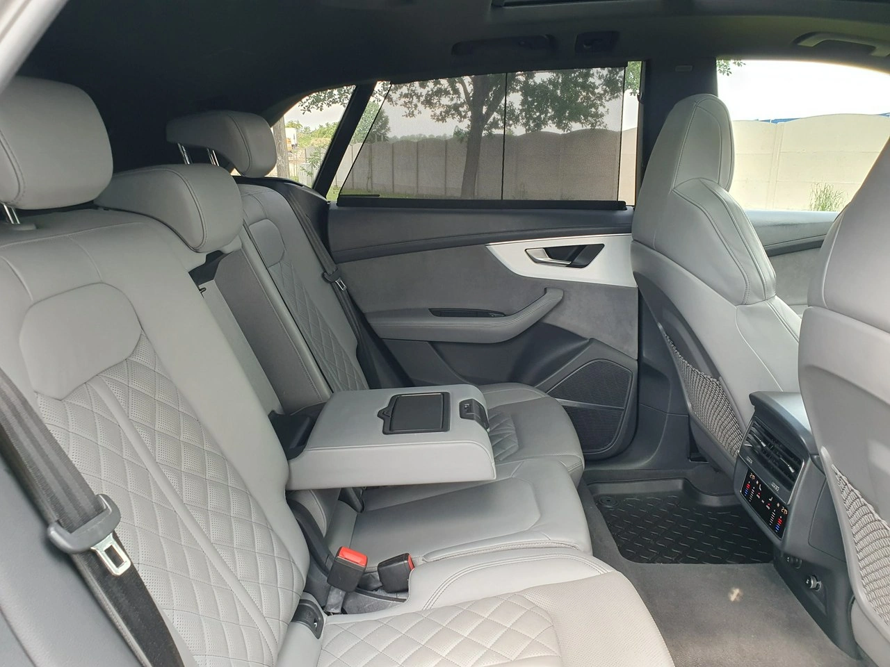 Audi Q8 - Zdjęcie 29