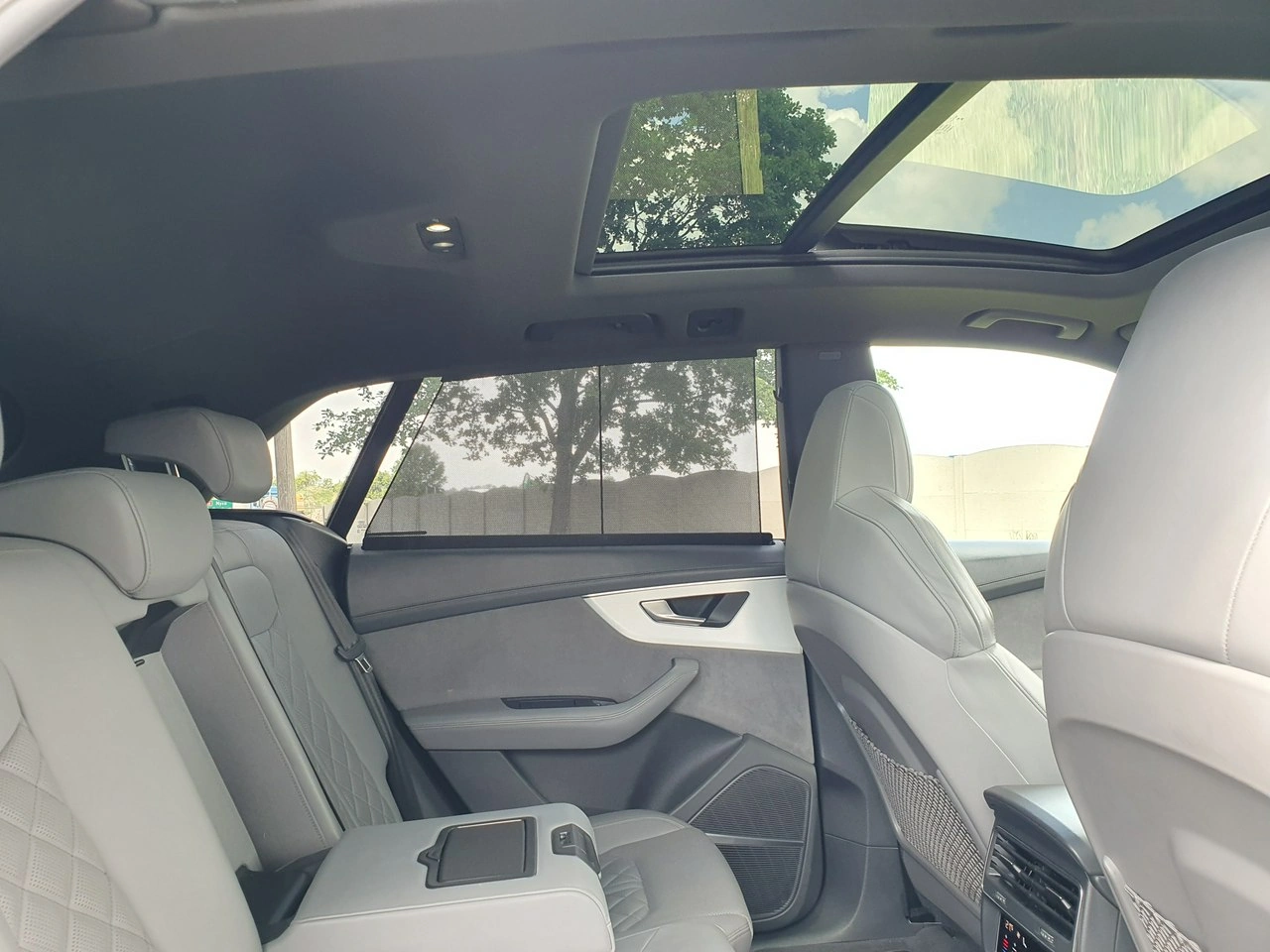 Audi Q8 - Zdjęcie 30
