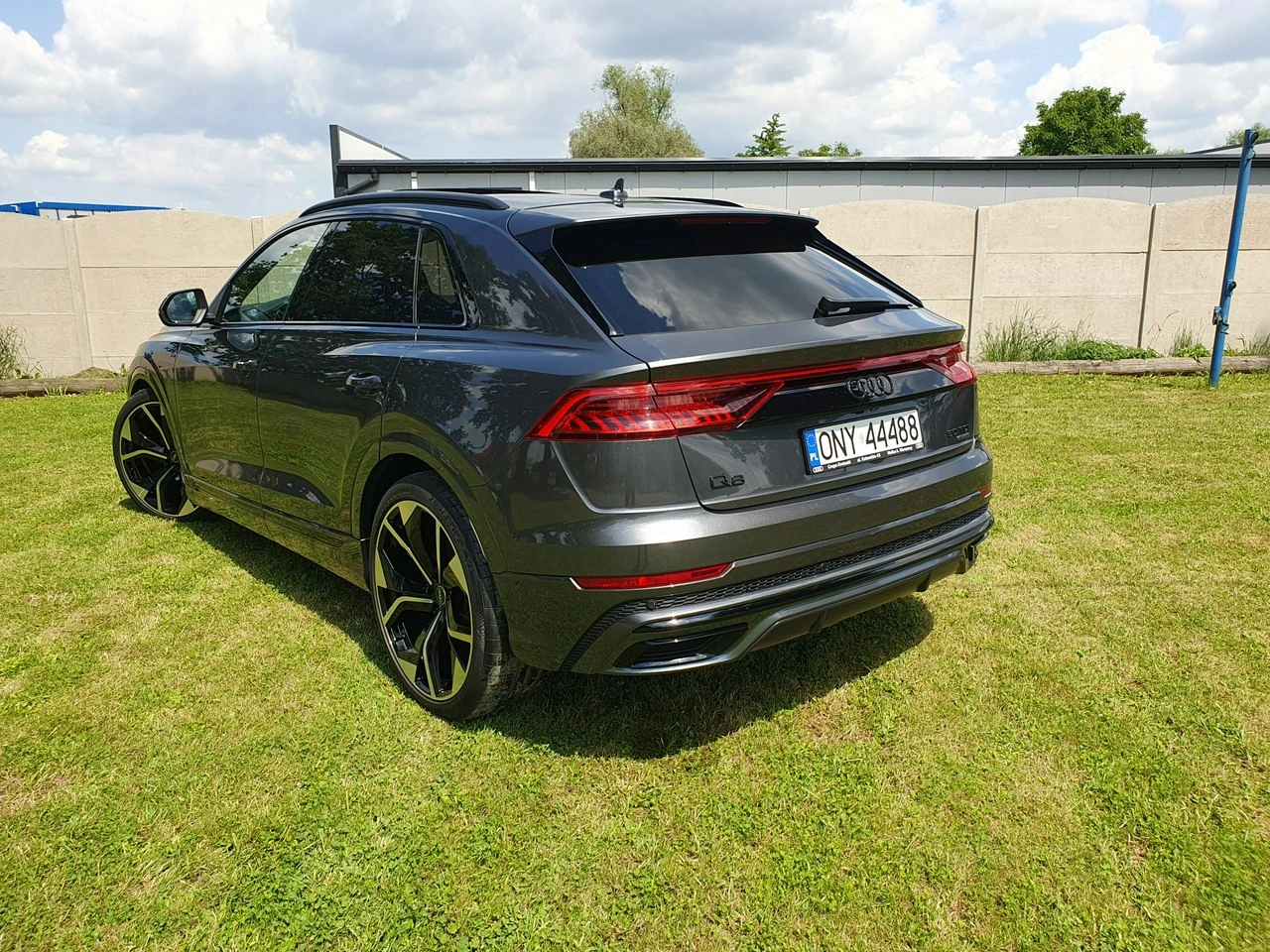Audi Q8 - Zdjęcie 40