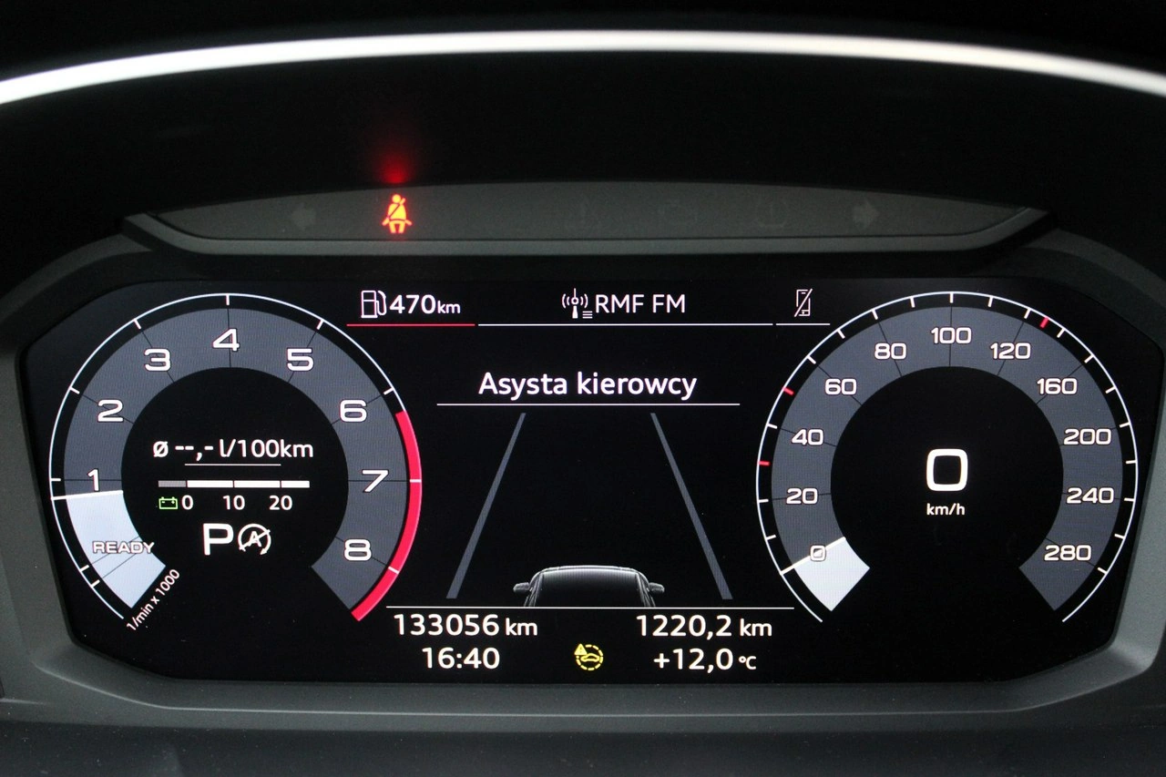 Audi Q3 - Zdjęcie 12