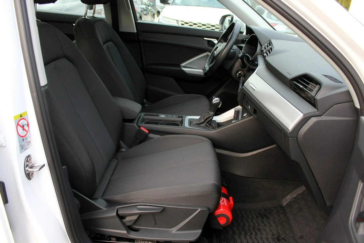 Audi Q3 - Zdjęcie 8