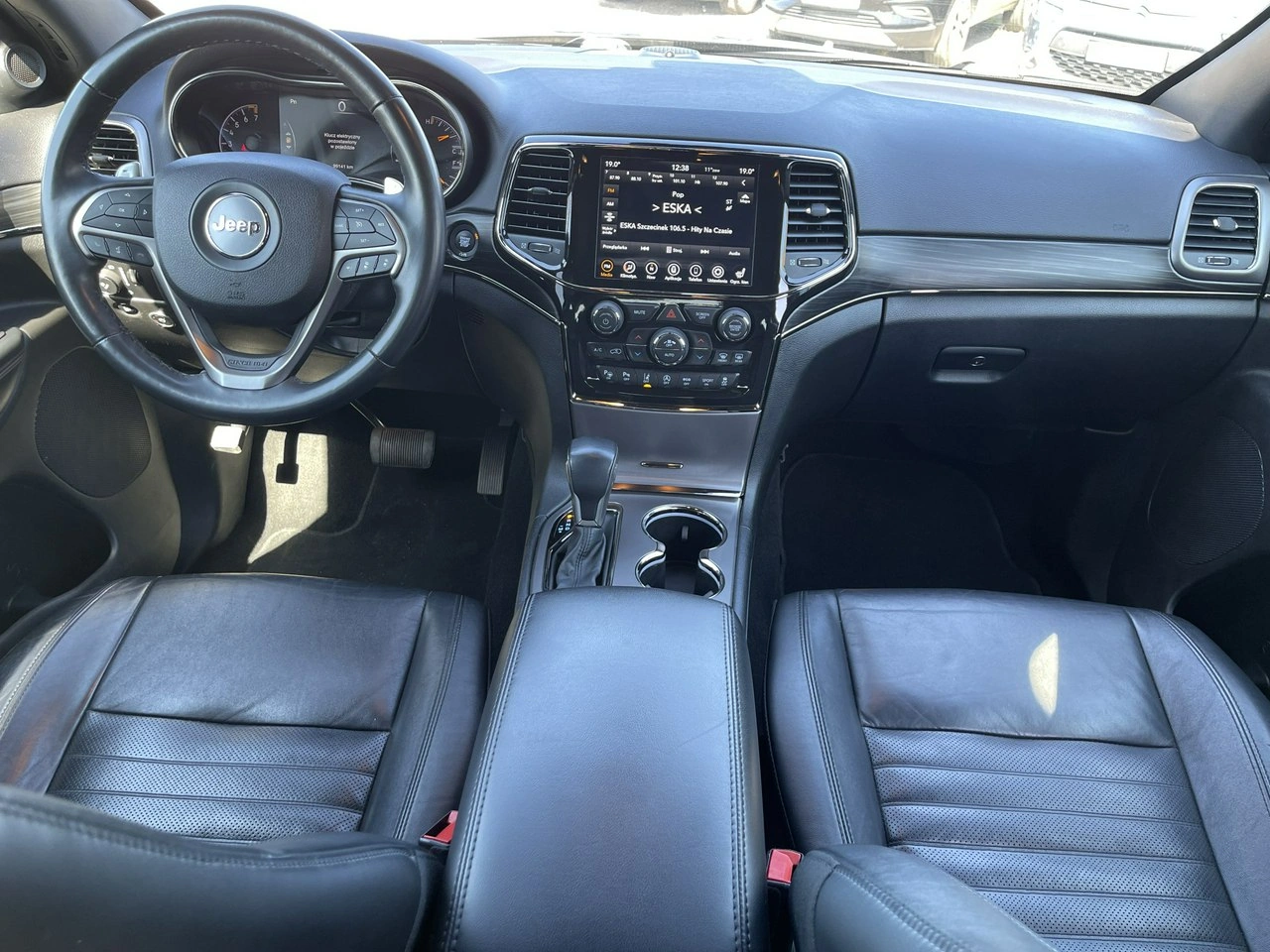 Jeep Grand Cherokee - Zdjęcie 9