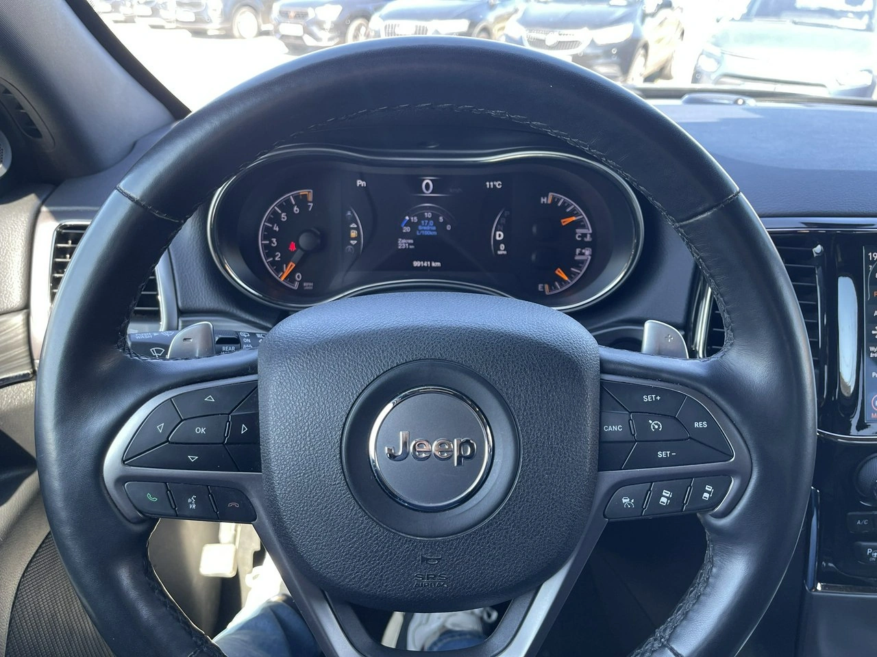 Jeep Grand Cherokee - Zdjęcie 10