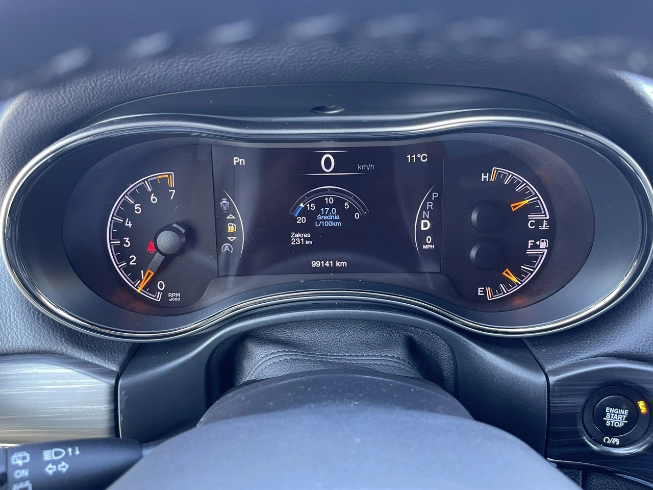 Jeep Grand Cherokee - Zdjęcie 11