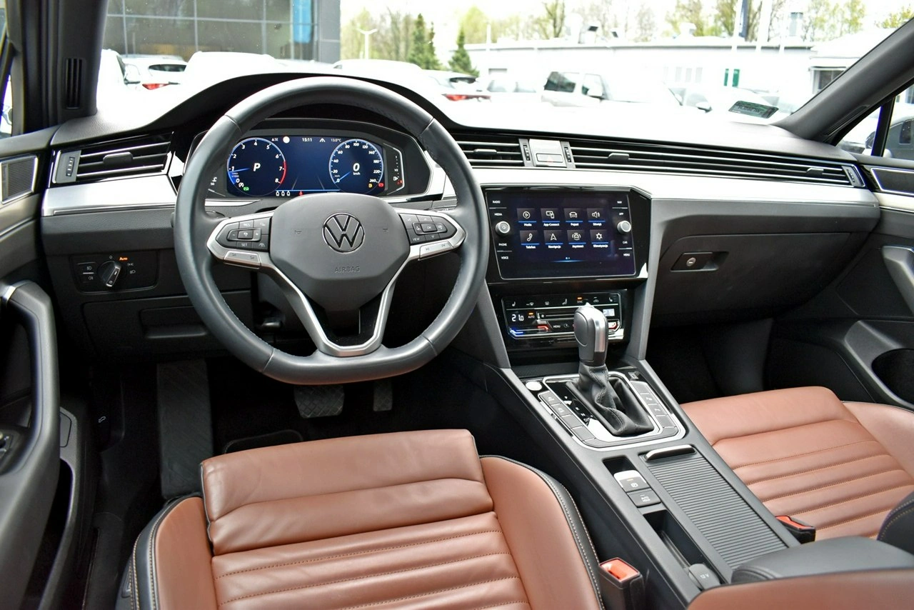 Volkswagen Passat - Zdjęcie 13