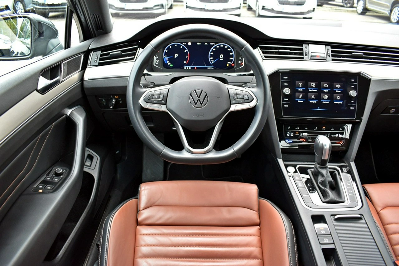Volkswagen Passat - Zdjęcie 14
