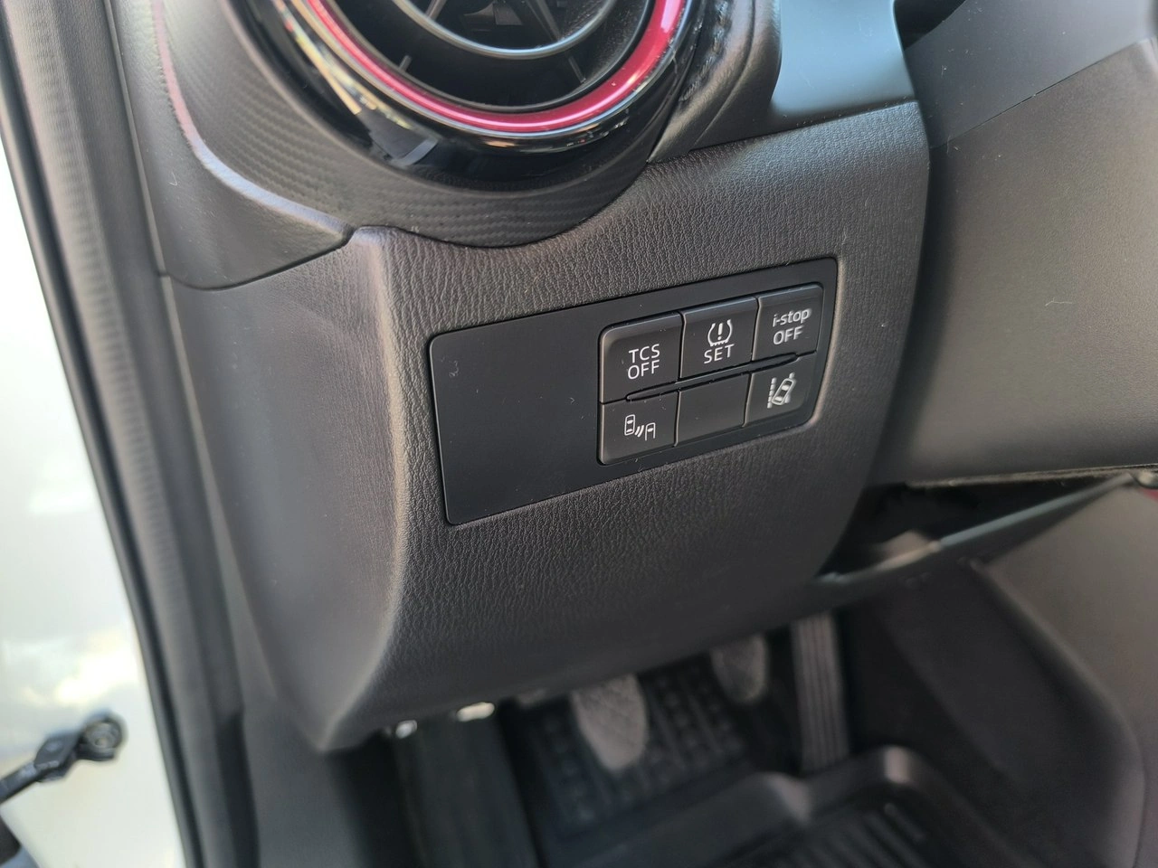 Mazda CX-3 - Zdjęcie 15