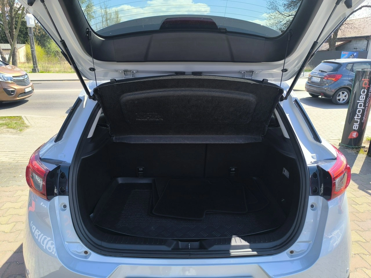 Mazda CX-3 - Zdjęcie 28