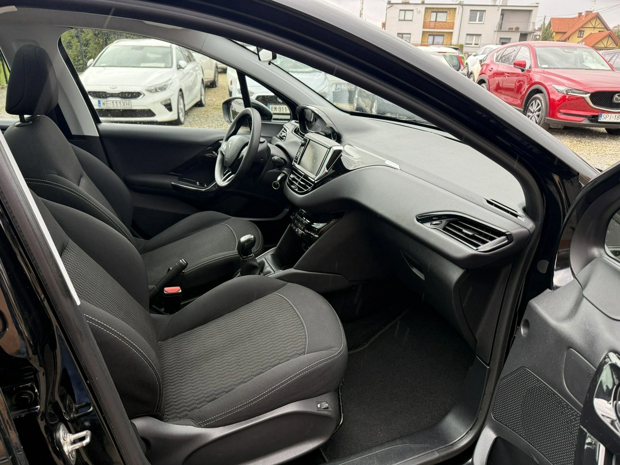 Peugeot 208 - Zdjęcie 23