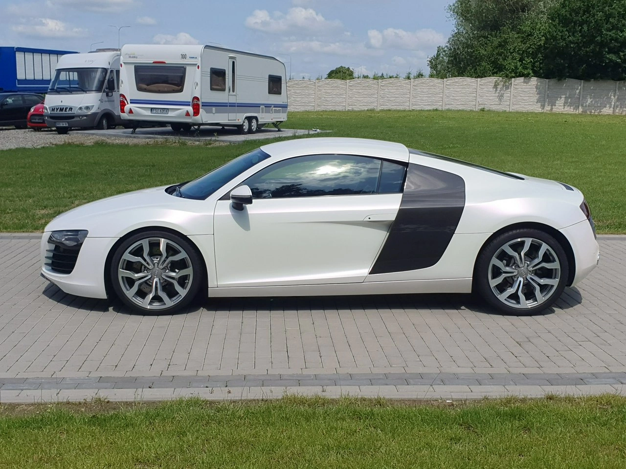 Audi R8 - Zdjęcie 2