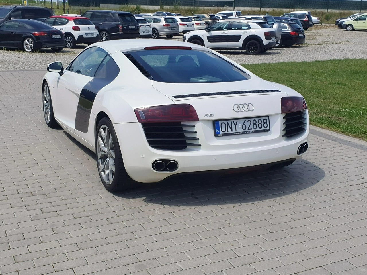 Audi R8 - Zdjęcie 3