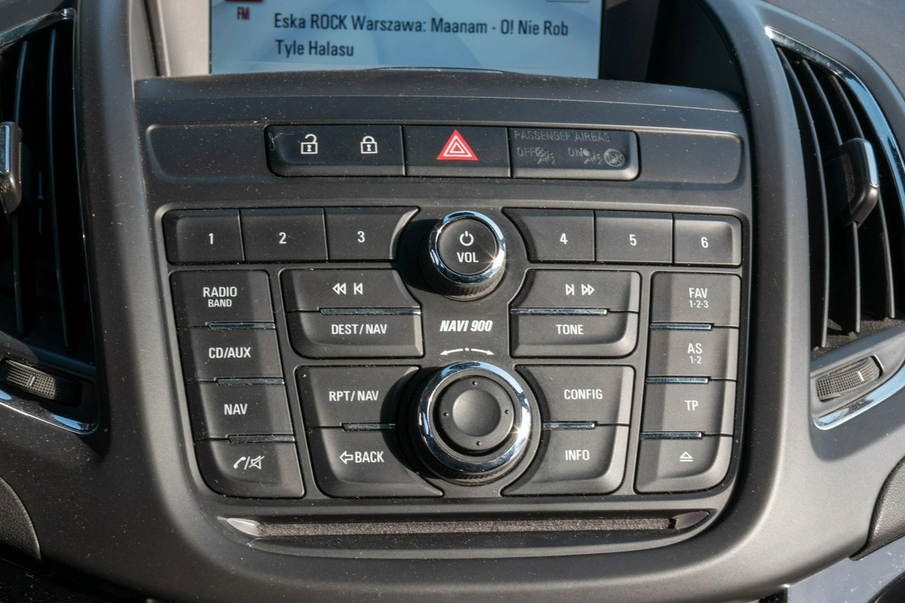 Opel Zafira - Zdjęcie 26