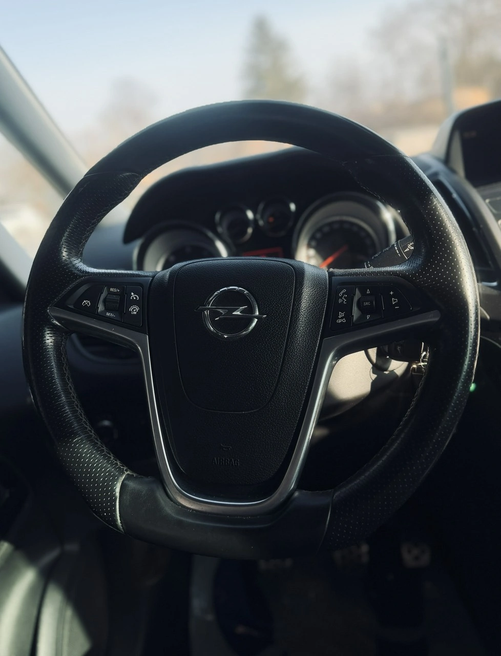 Opel Zafira - Zdjęcie 31