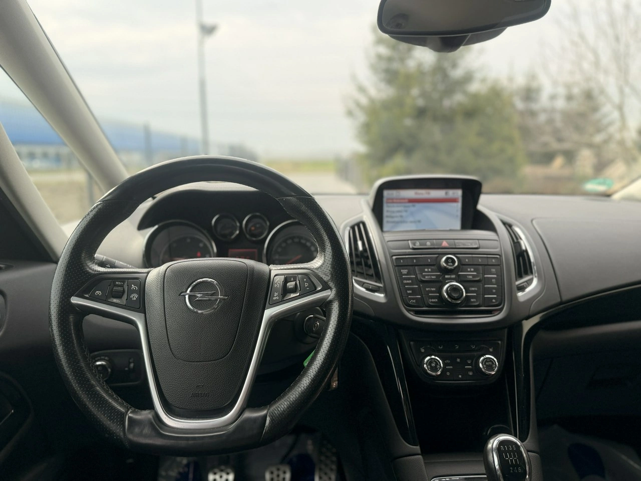 Opel Zafira - Zdjęcie 35