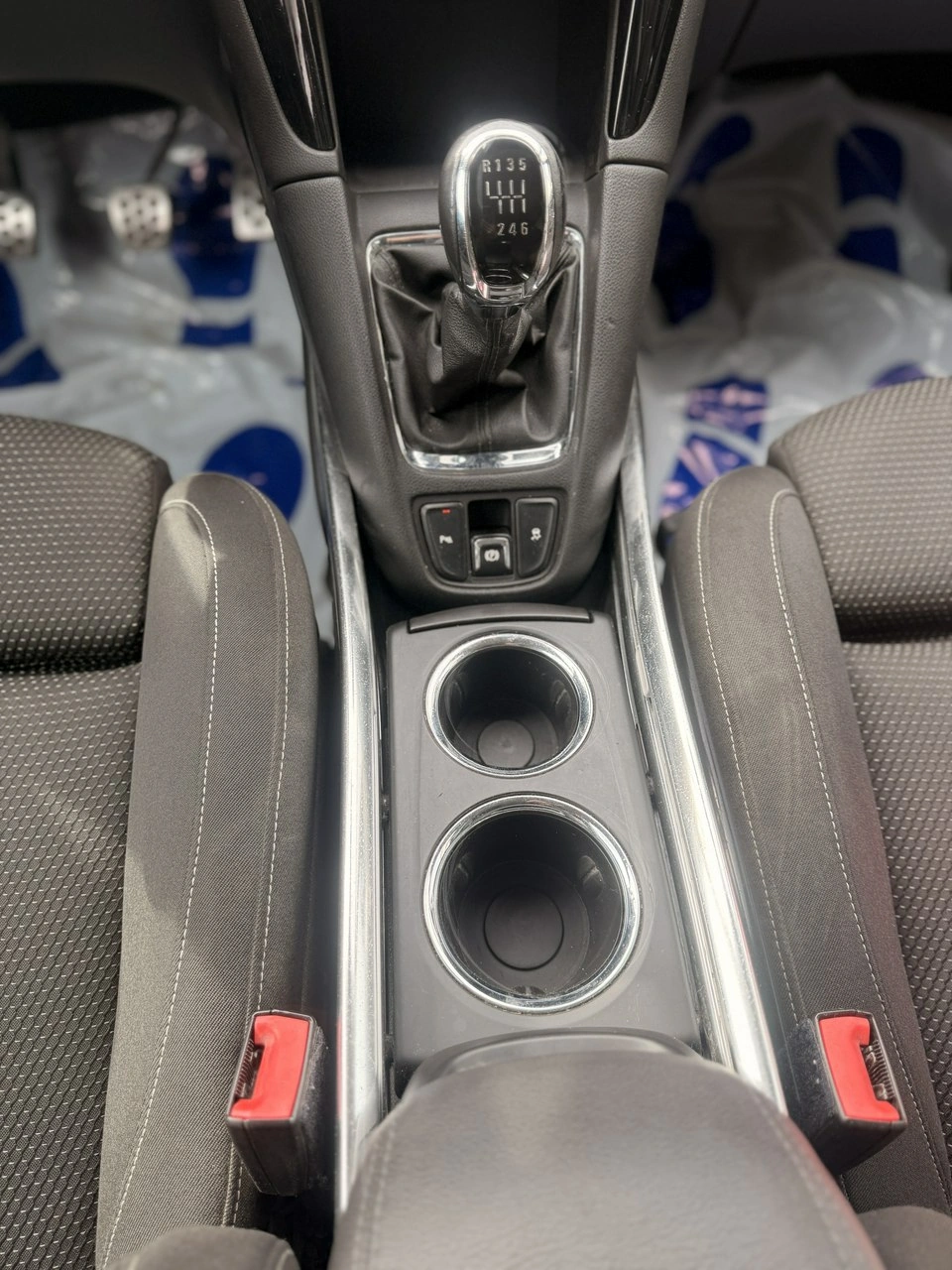 Opel Zafira - Zdjęcie 37