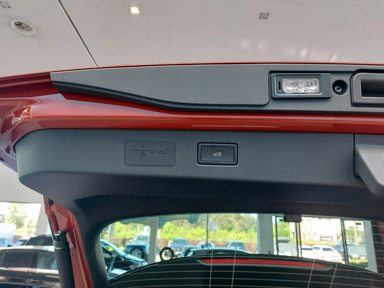 Volkswagen T-Roc - Zdjęcie 6