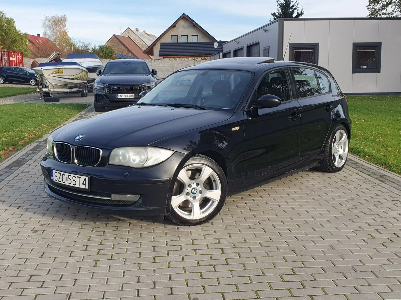 BMW 123 - Główne zdjęcie