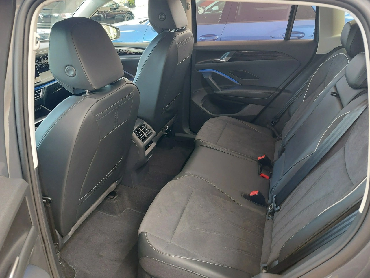 Volkswagen Tiguan - Zdjęcie 12