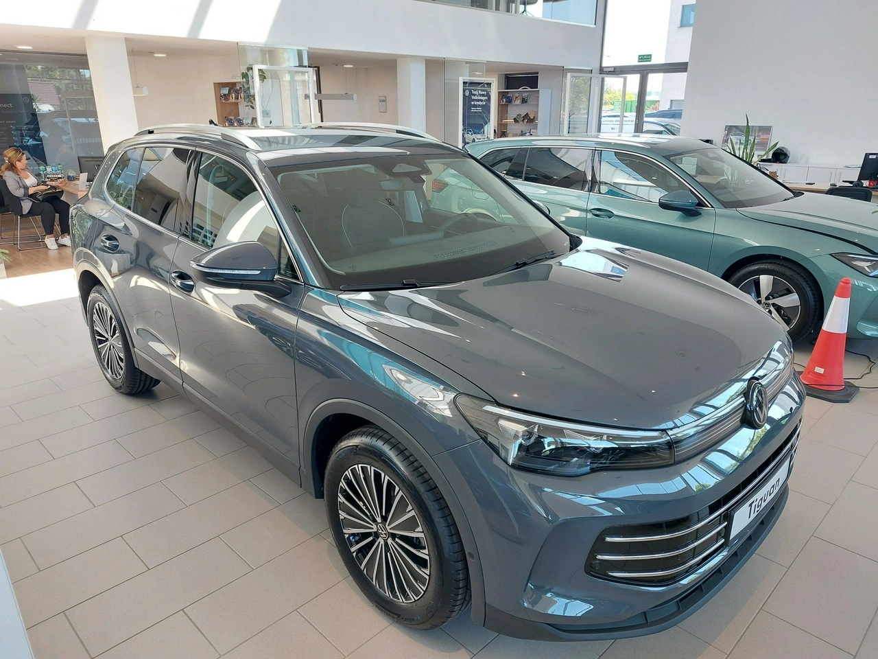 Volkswagen Tiguan - Zdjęcie 1
