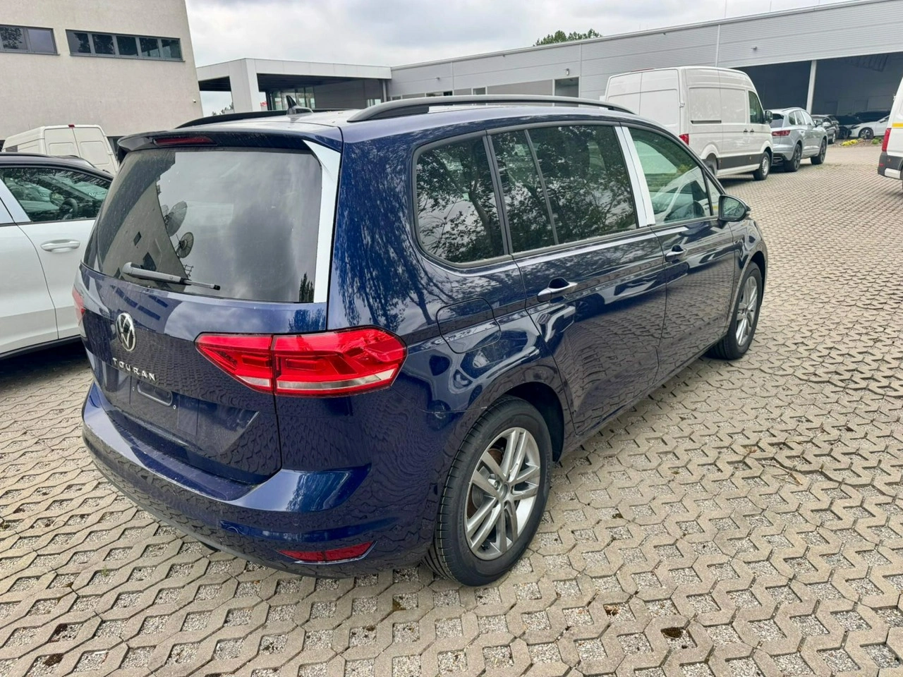 Volkswagen Touran - Zdjęcie 3