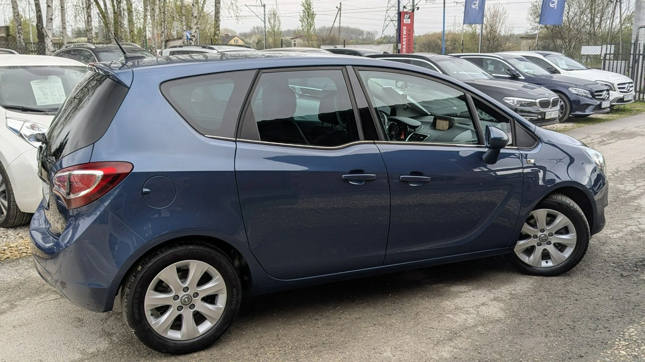 Opel Meriva - Zdjęcie 14
