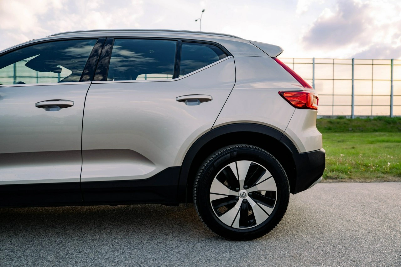 Volvo XC 40 - Zdjęcie 11