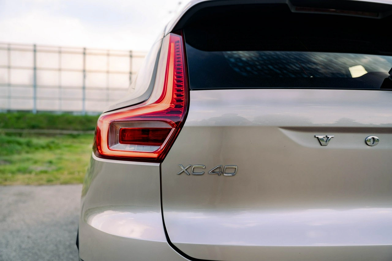 Volvo XC 40 - Zdjęcie 12
