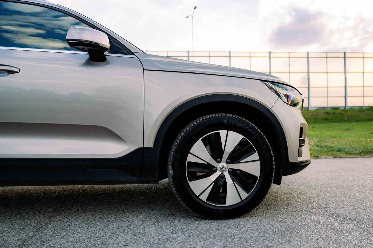 Volvo XC 40 - Zdjęcie 7