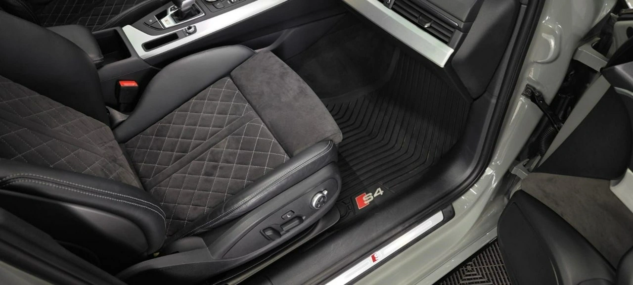 Audi S4 - Zdjęcie 17