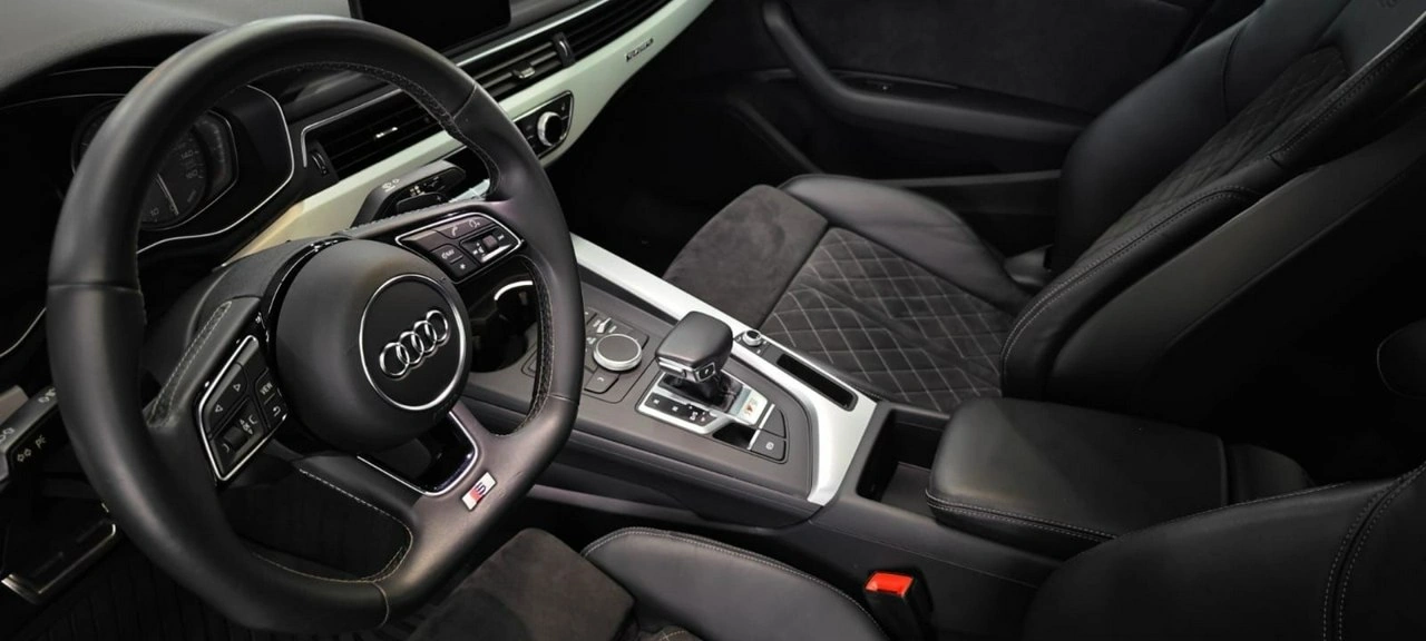 Audi S4 - Zdjęcie 19