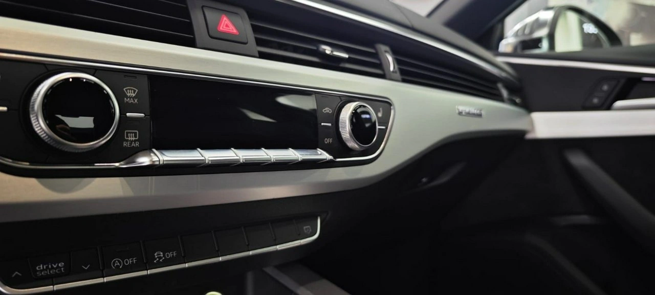 Audi S4 - Zdjęcie 24