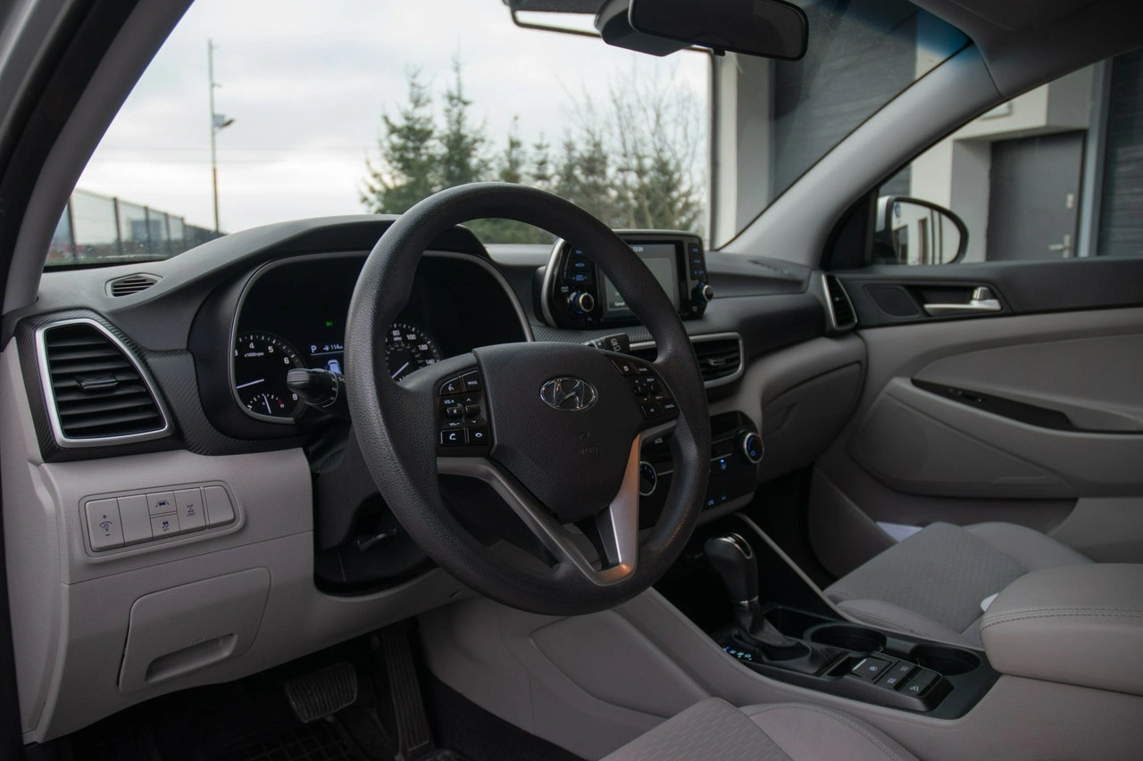Hyundai Tucson - Zdjęcie 12