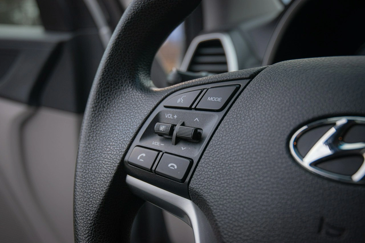 Hyundai Tucson - Zdjęcie 13