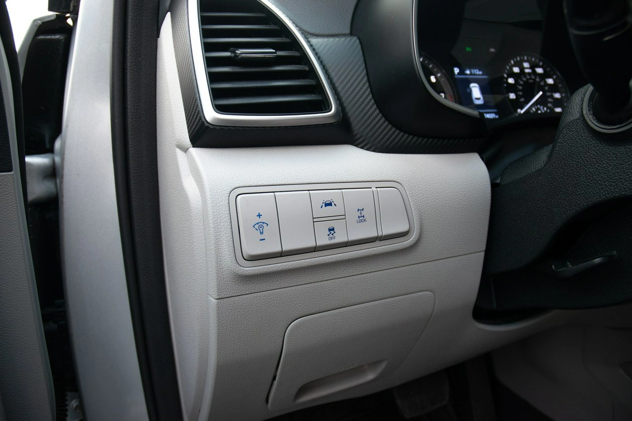 Hyundai Tucson - Zdjęcie 19