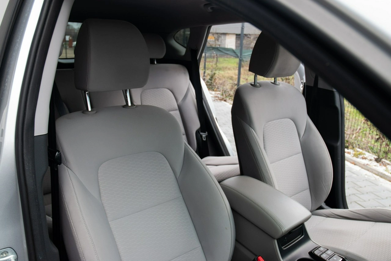 Hyundai Tucson - Zdjęcie 22