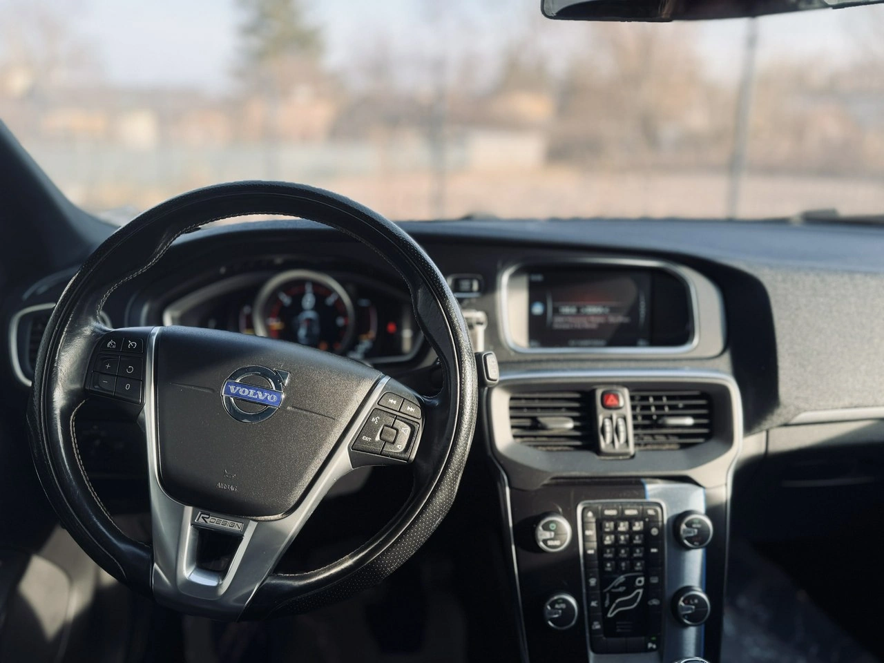 Volvo V40 - Zdjęcie 13